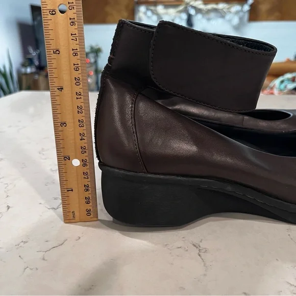 Dansko Lulu Dark Brown Leather Mary Janes Ankle Strap Wedges Size - Picture 12 of 16